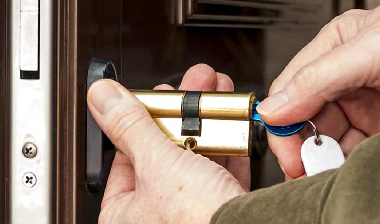 Anahtar Kaybolduğunda, Yeni ve Kiralık Daireler İçin Göbek Değişim Servisi